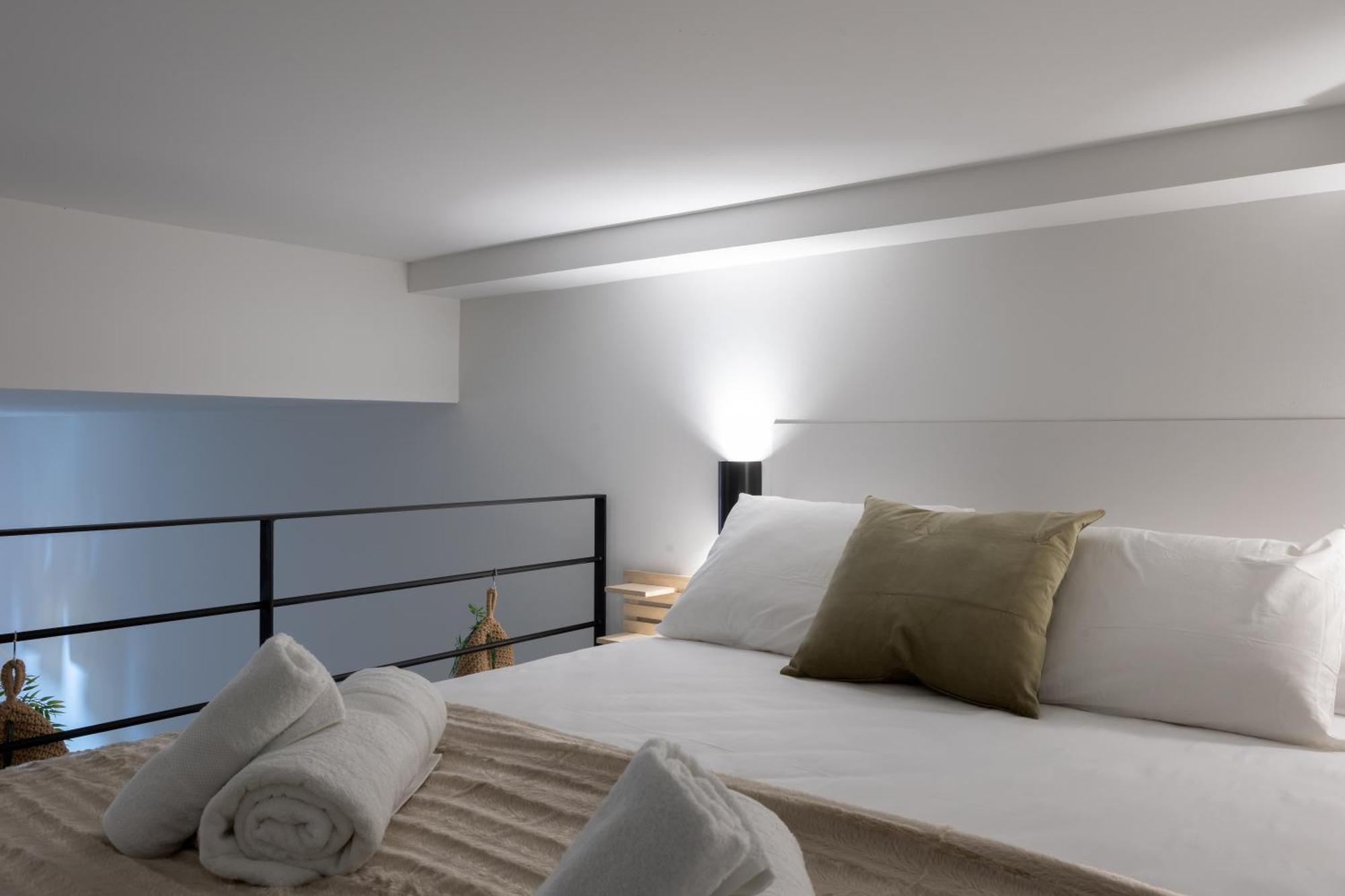 Lore Loft Valenza Esterno foto